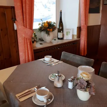 Krone Ruedesheim 2*